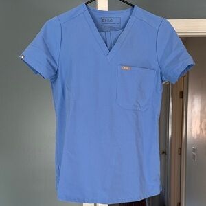 XS FIGS SET women’s baby Blue V-Neck Shirt and pants